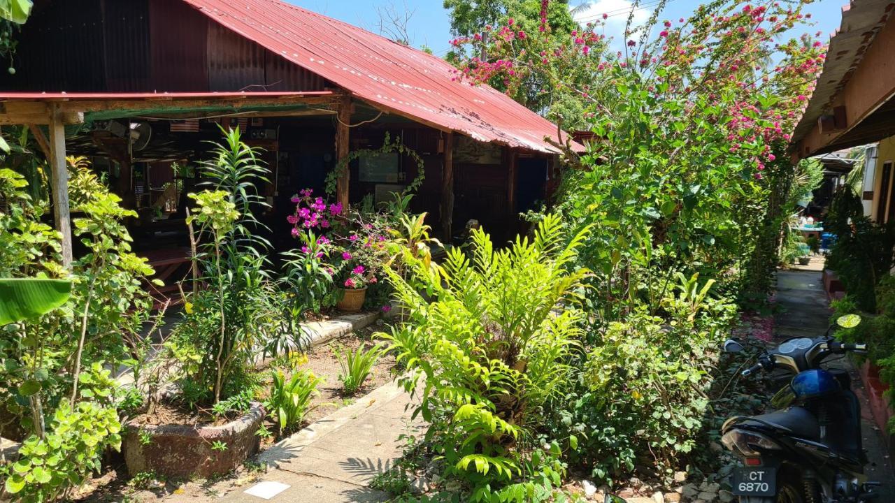 Gecko Guesthouse Pantai Cenang (Langkawi) Exterior foto