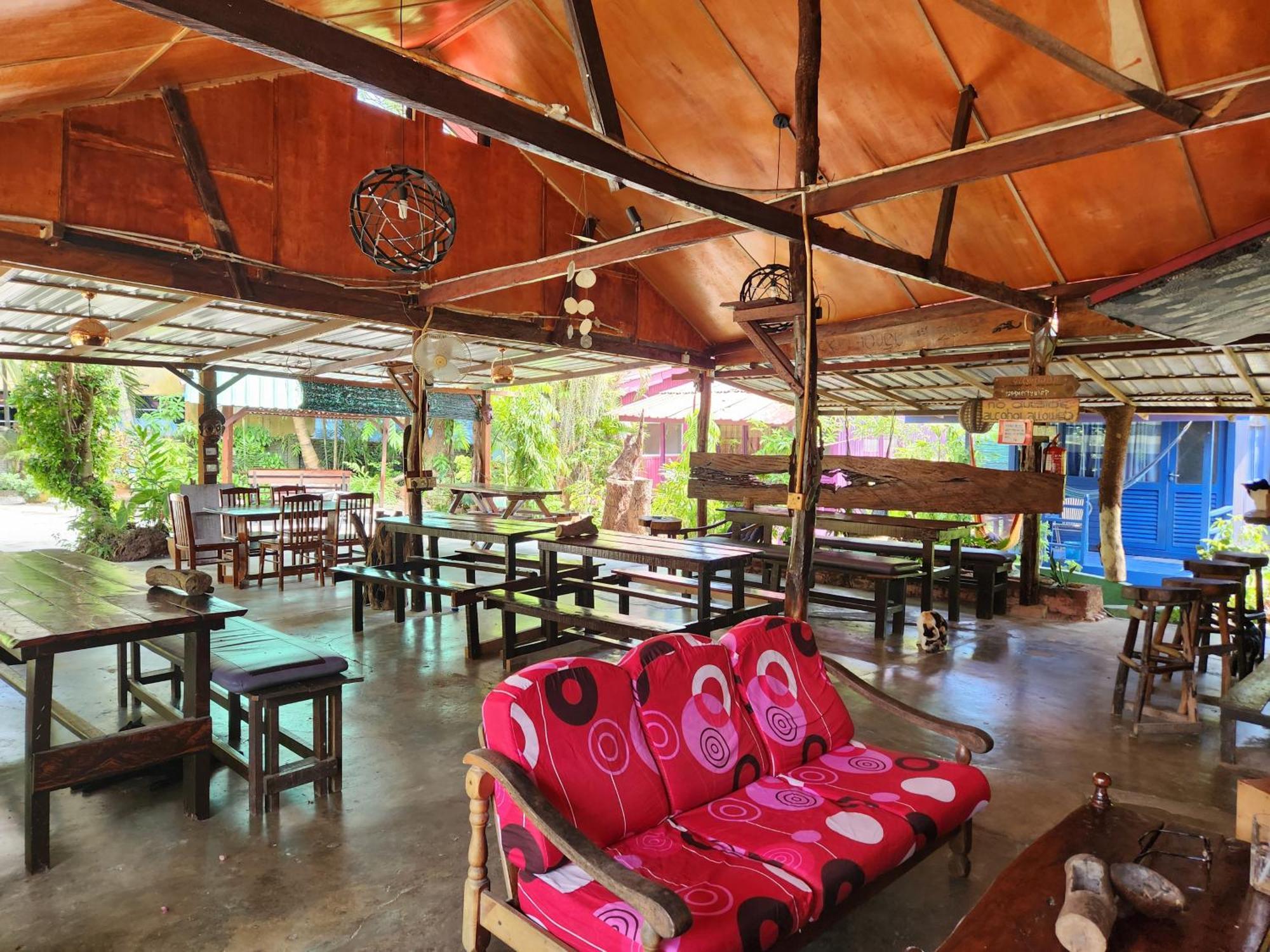 Gecko Guesthouse Pantai Cenang (Langkawi) Exterior foto